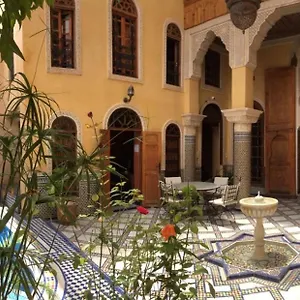 riad-layalina-fes.hotelfesmorocco.com/
