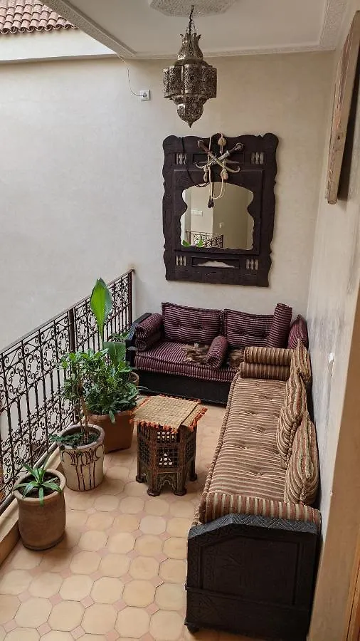 Riad Taziri Marrakesh 2*,