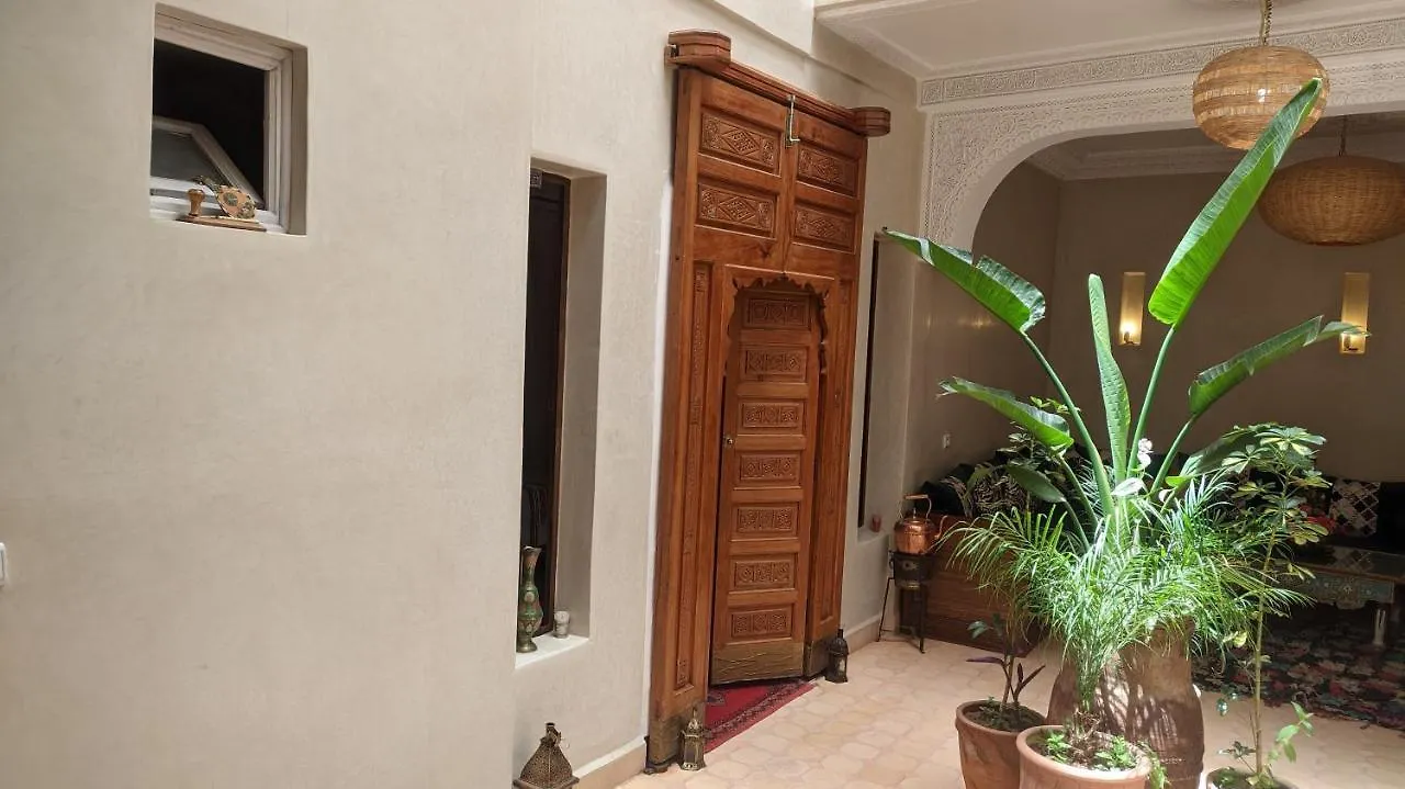 Riad Taziri Marrakesh 2*,  Marokko